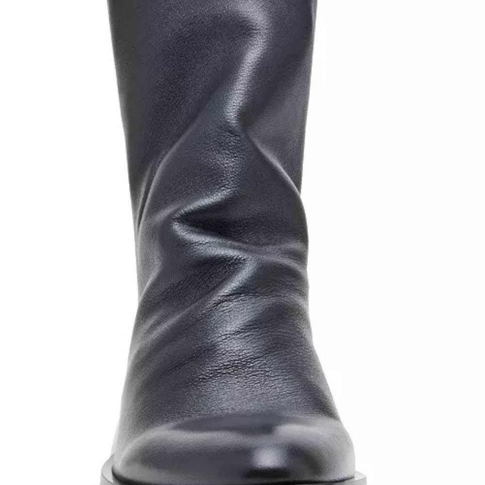 Steve Madden Black Leather Zip-Back Ankle Booties - Picture 6 of 6